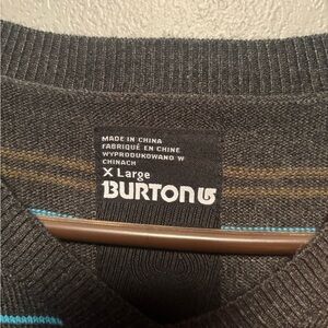 *** BURTON *** Y2K Striped Sweater